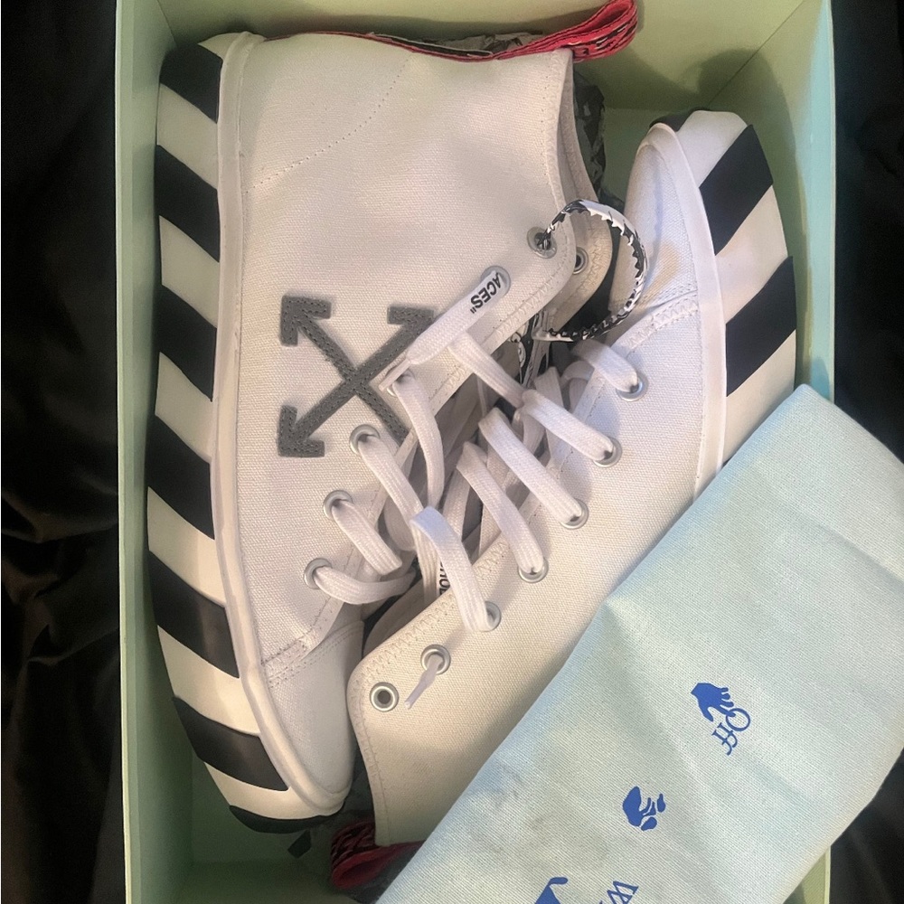 Off white mid tops